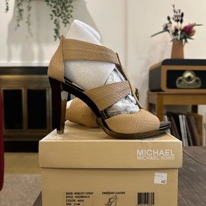 Michael Kors high heels size 7.5